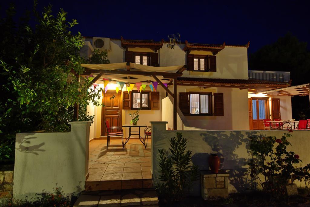 Kamelia Villas Votsi  Extérieur photo